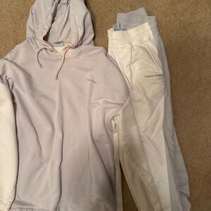 Outdoor voices sweatset
